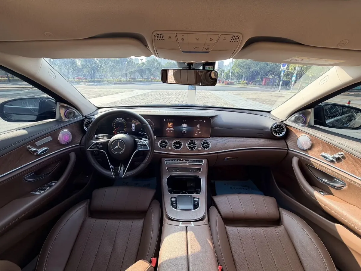 2021 Mercedes-Benz E Class 2.0T 197HP L4 9AT,autocango,china used car exporter,china ev exporter,chinese used car exporter,chinese used ev exporter