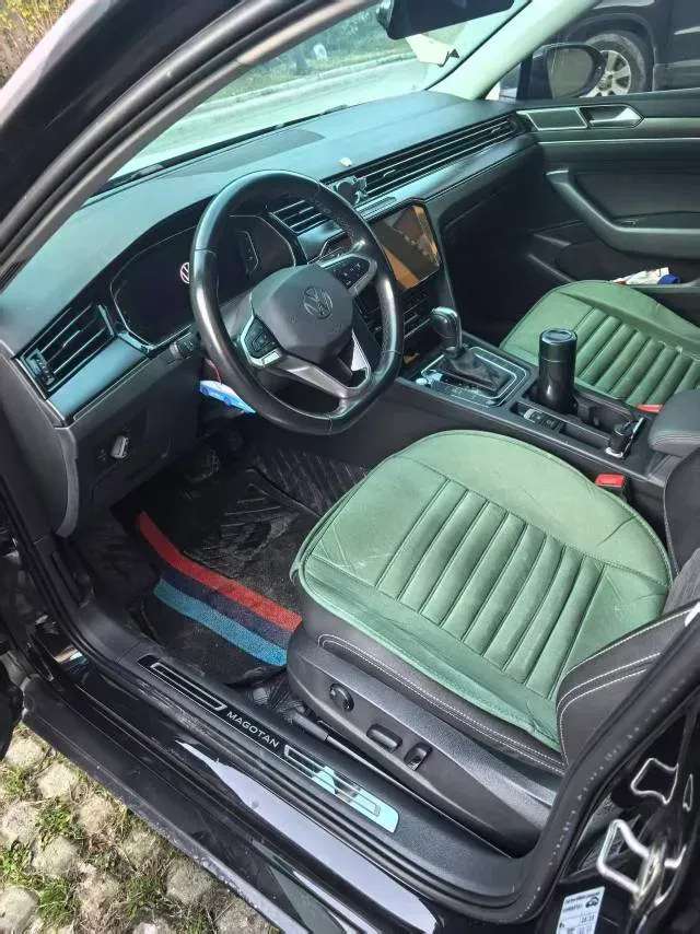 2020 Volkswagen Magotan 2.0T 186HP L4 7DCT,autocango,china used car exporter,china ev exporter,chinese used car exporter,chinese used ev exporter