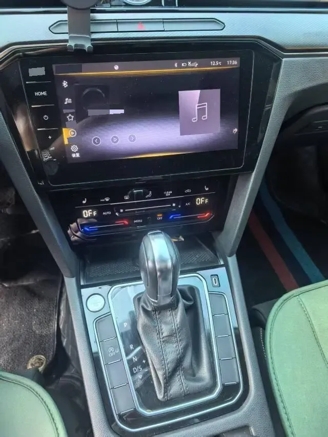 2020 Volkswagen Magotan 2.0T 186HP L4 7DCT,autocango,china used car exporter,china ev exporter,chinese used car exporter,chinese used ev exporter