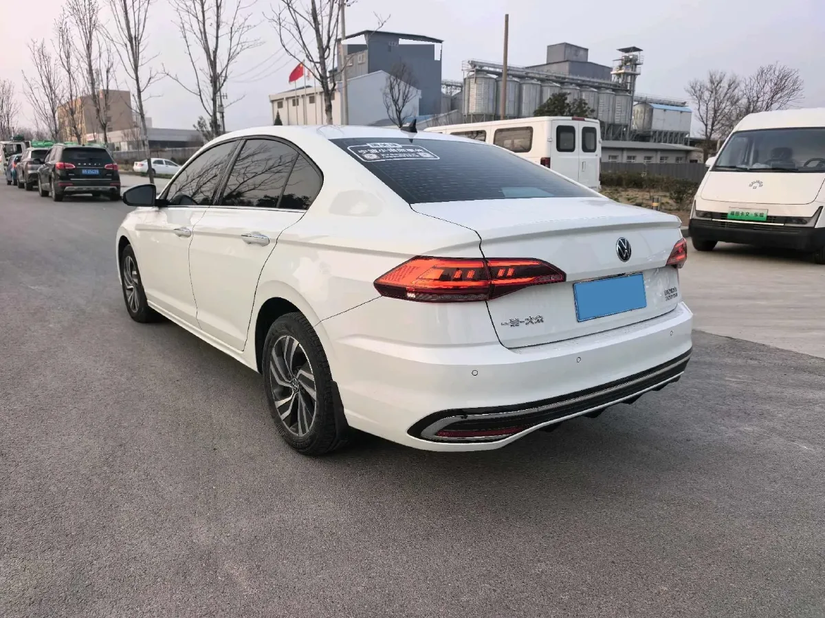2023 Volkswagen Bora 1.2T 116HP L4 7DCT,autocango,china used car exporter,china ev exporter,chinese used car exporter,chinese used ev exporter