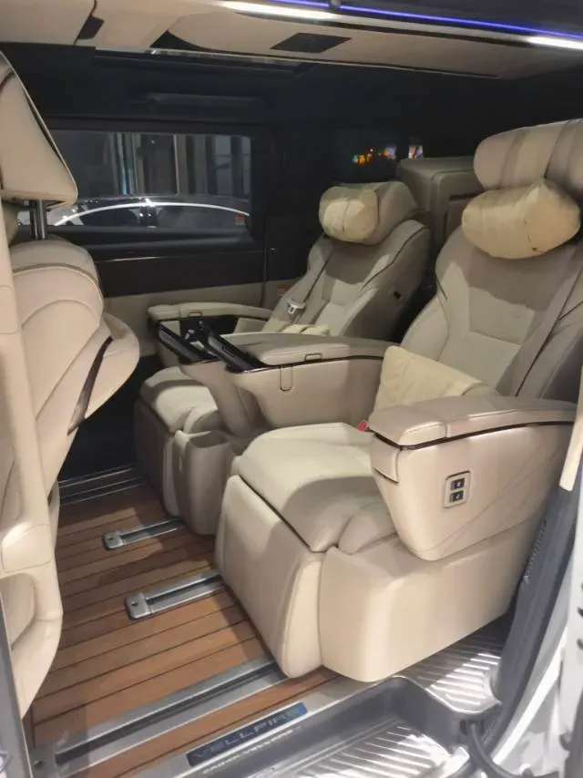 2024 Toyota Vellfire 2.5L 190HP L4 E-CVT Hybrid,autocango,china used car exporter,china ev exporter,chinese used car exporter,chinese used ev exporter