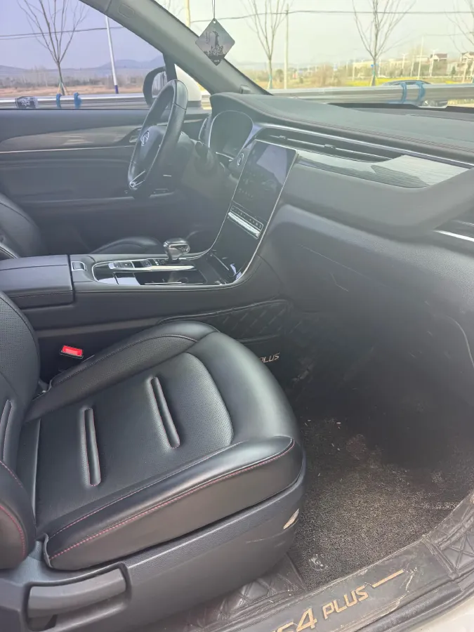 2021 GAC Trumpchi GS4 Plus 2.0T 252HP L4 6AT,autocango,china used car exporter,china ev exporter,chinese used car exporter,chinese used ev exporter