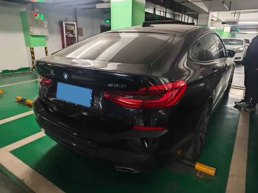 2021 BMW 6 Series GT 2.0T 258HP L4 8AT,autocango,china used car exporter,china ev exporter,chinese used car exporter,chinese used ev exporter