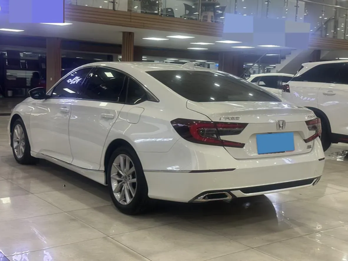 2022 Honda Accord 1.5T 194HP L4 CVT,autocango,china used car exporter,china ev exporter,chinese used car exporter,chinese used ev exporter