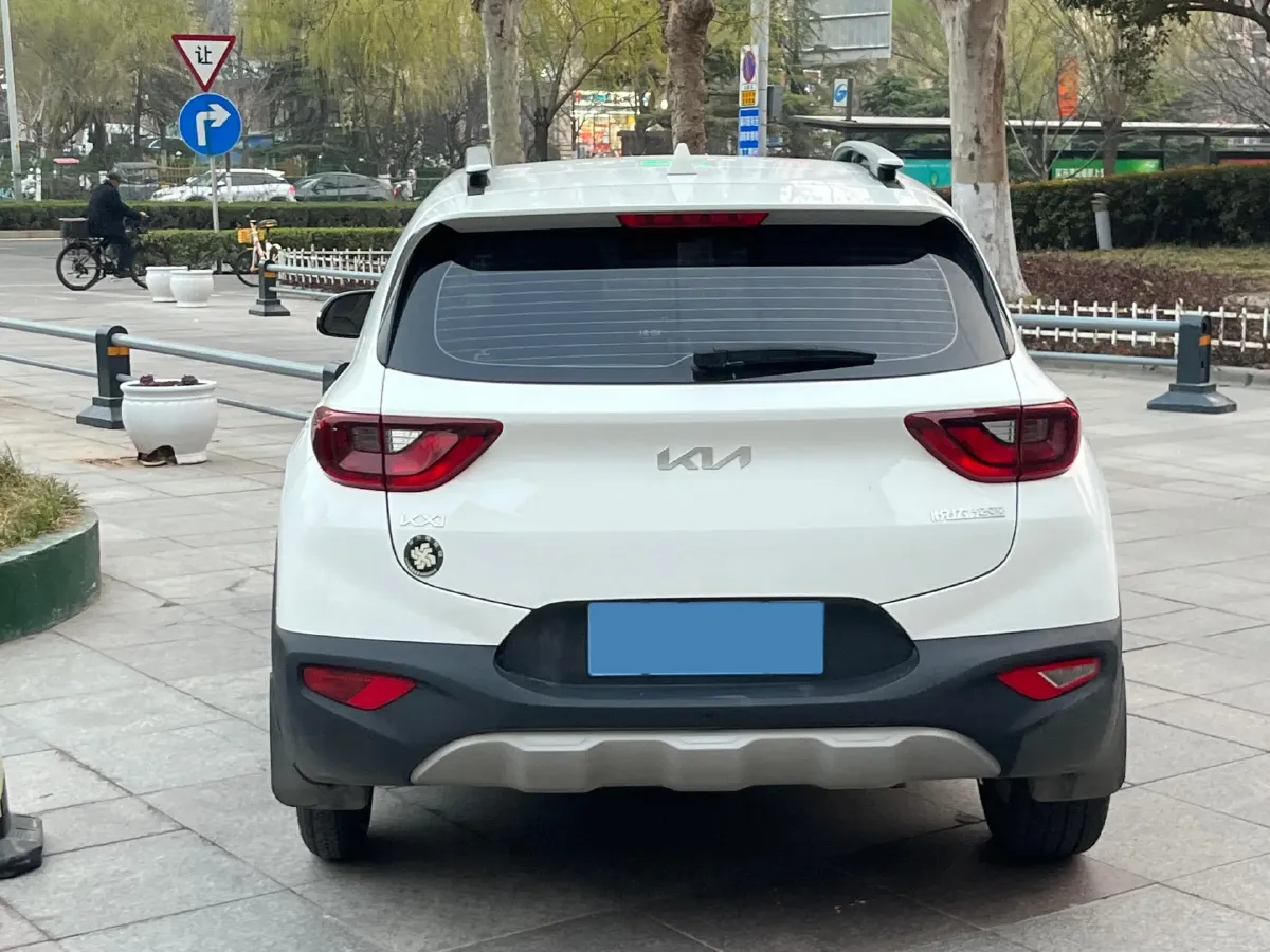 2021 Kia KX1 1.4L 100HP L4 6AT,autocango,china used car exporter,china ev exporter,chinese used car exporter,chinese used ev exporter
