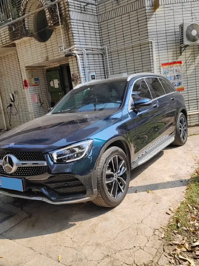 2021 Mercedes-Benz GLC Class 2.0T 197HP L4 9AT,autocango,china used car exporter,china ev exporter,chinese used car exporter,chinese used ev exporter
