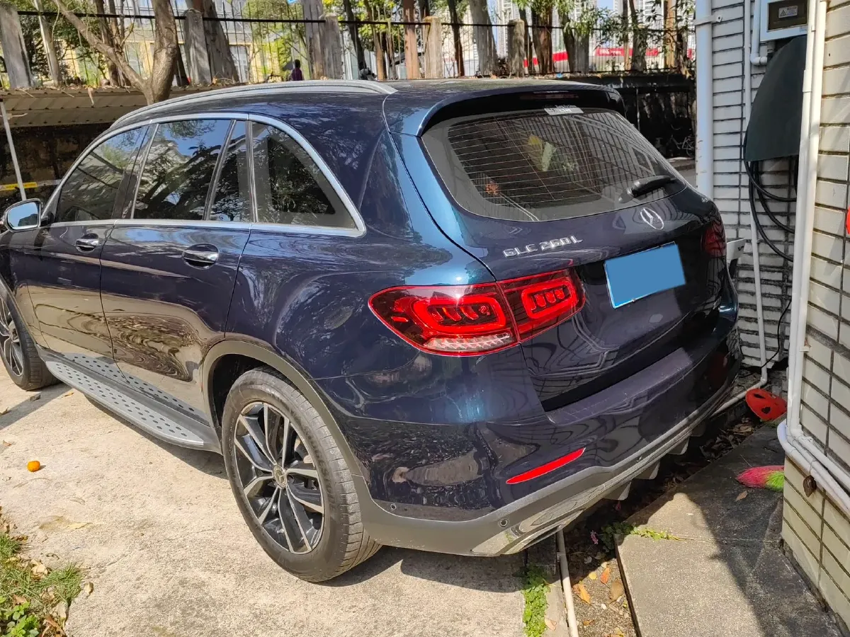 2021 Mercedes-Benz GLC Class 2.0T 197HP L4 9AT,autocango,china used car exporter,china ev exporter,chinese used car exporter,chinese used ev exporter
