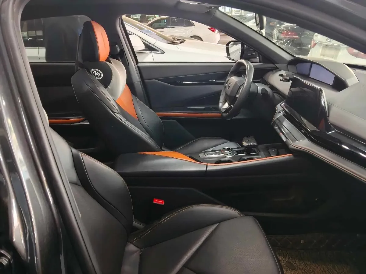 2023 ChangAn UNI-V iDD 1.5T 170HP L4 6TCT PHEV 18.4KWH,autocango,china used car exporter,china ev exporter,chinese used car exporter,chinese used ev exporter