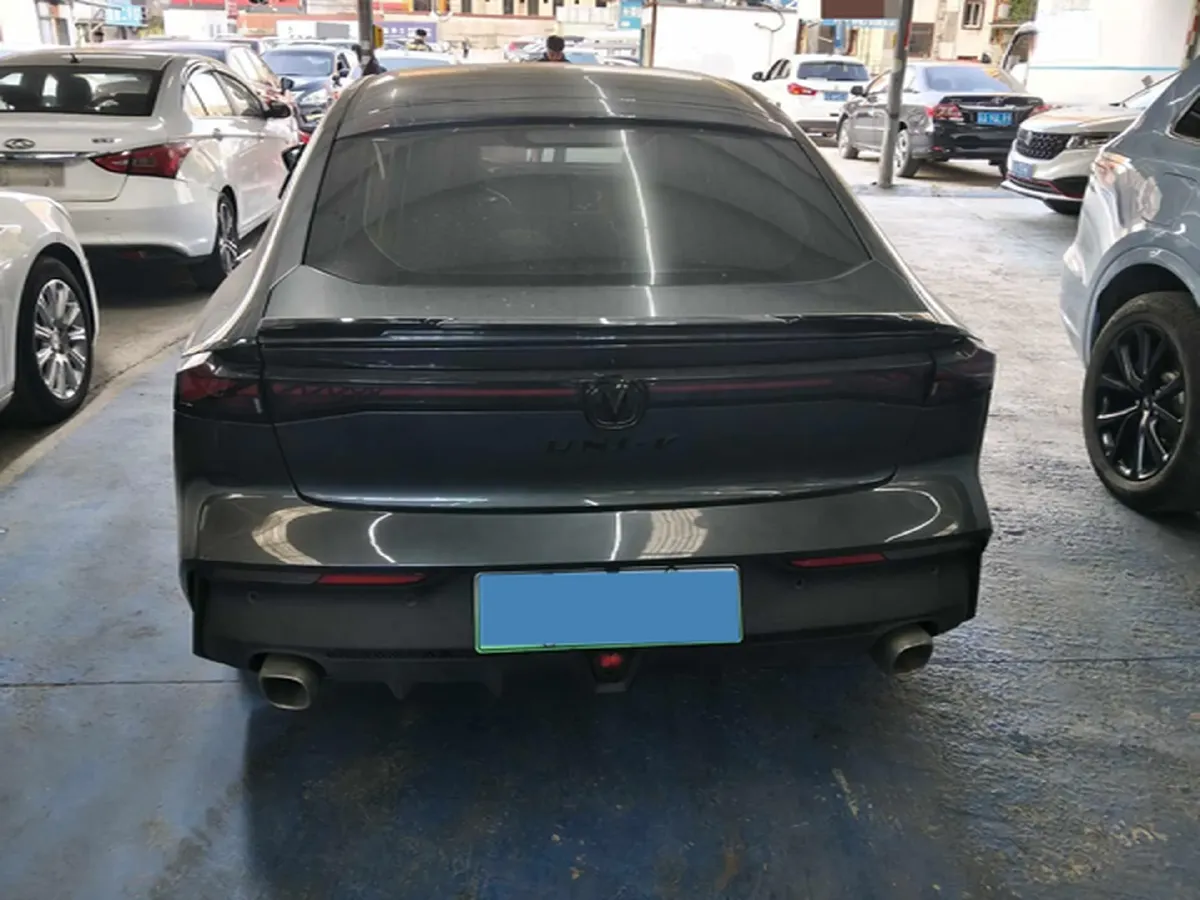 2023 ChangAn UNI-V iDD 1.5T 170HP L4 6TCT PHEV 18.4KWH,autocango,china used car exporter,china ev exporter,chinese used car exporter,chinese used ev exporter