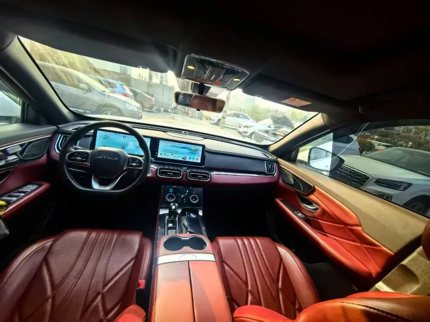 2025 Jetour X70 Plus 1.5T 184HP L4 7DCT,autocango,china used car exporter,china ev exporter,chinese used car exporter,chinese used ev exporter