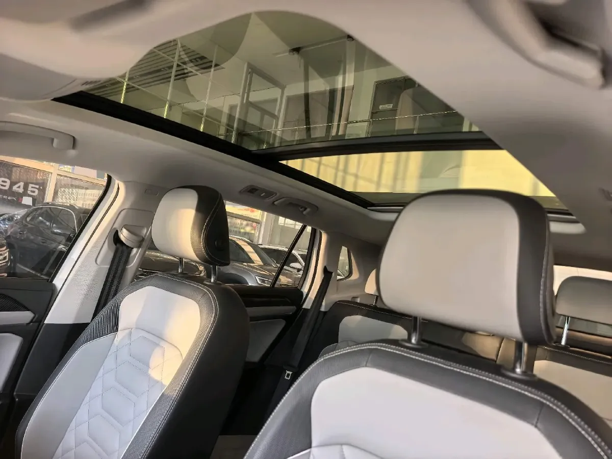 2023 Volkswagen Tayron 1.4T 150HP L4 7DCT,autocango,china used car exporter,china ev exporter,chinese used car exporter,chinese used ev exporter