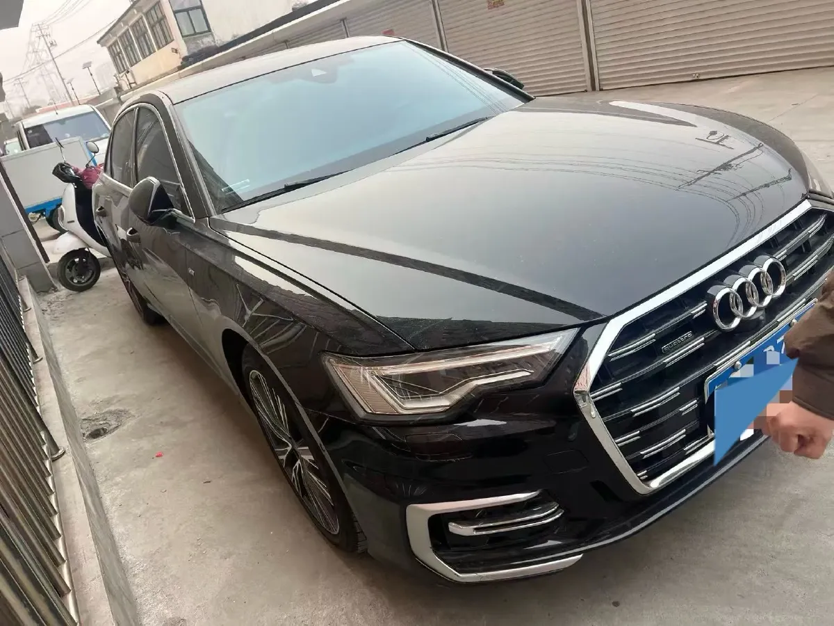 2024 Audi A6L 2.0T 245HP L4 7DCT,autocango,china used car exporter,china ev exporter,chinese used car exporter,chinese used ev exporter