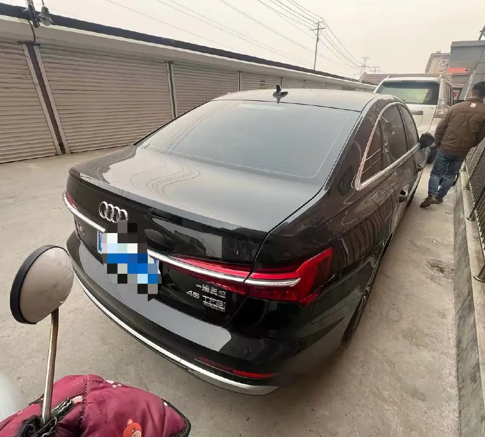 2024 Audi A6L 2.0T 245HP L4 7DCT,autocango,china used car exporter,china ev exporter,chinese used car exporter,chinese used ev exporter
