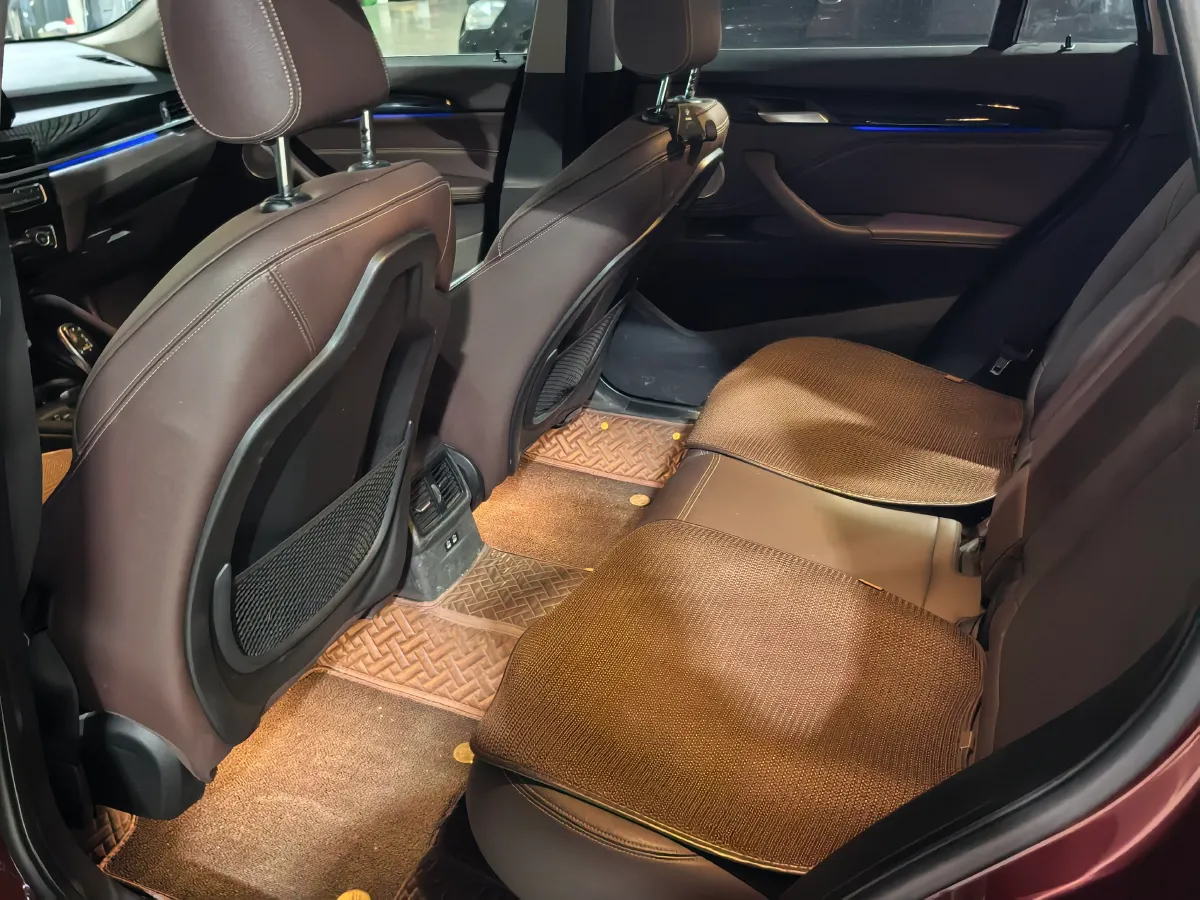 2021 BMW X1 2.0T 192HP L4 7DCT,autocango,china used car exporter,china ev exporter,chinese used car exporter,chinese used ev exporter