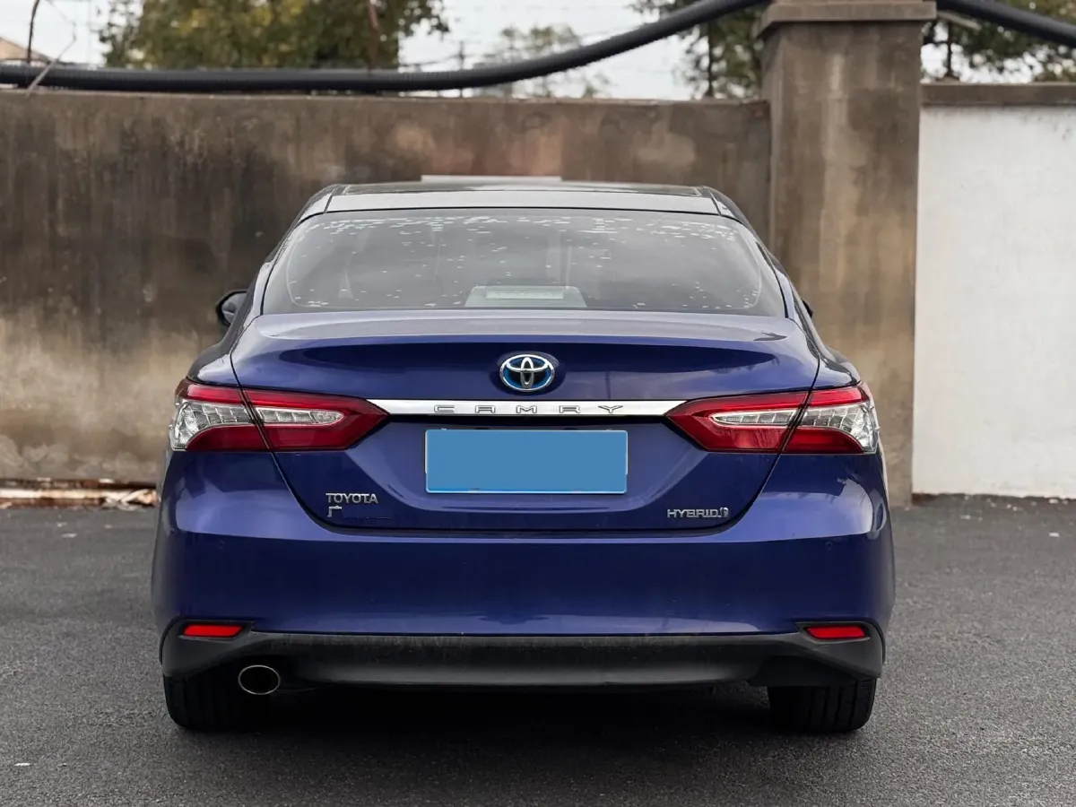 2018 Toyota Camry 2.5L 178HP L4 E-CVT Hybrid,autocango,china used car exporter,china ev exporter,chinese used car exporter,chinese used ev exporter