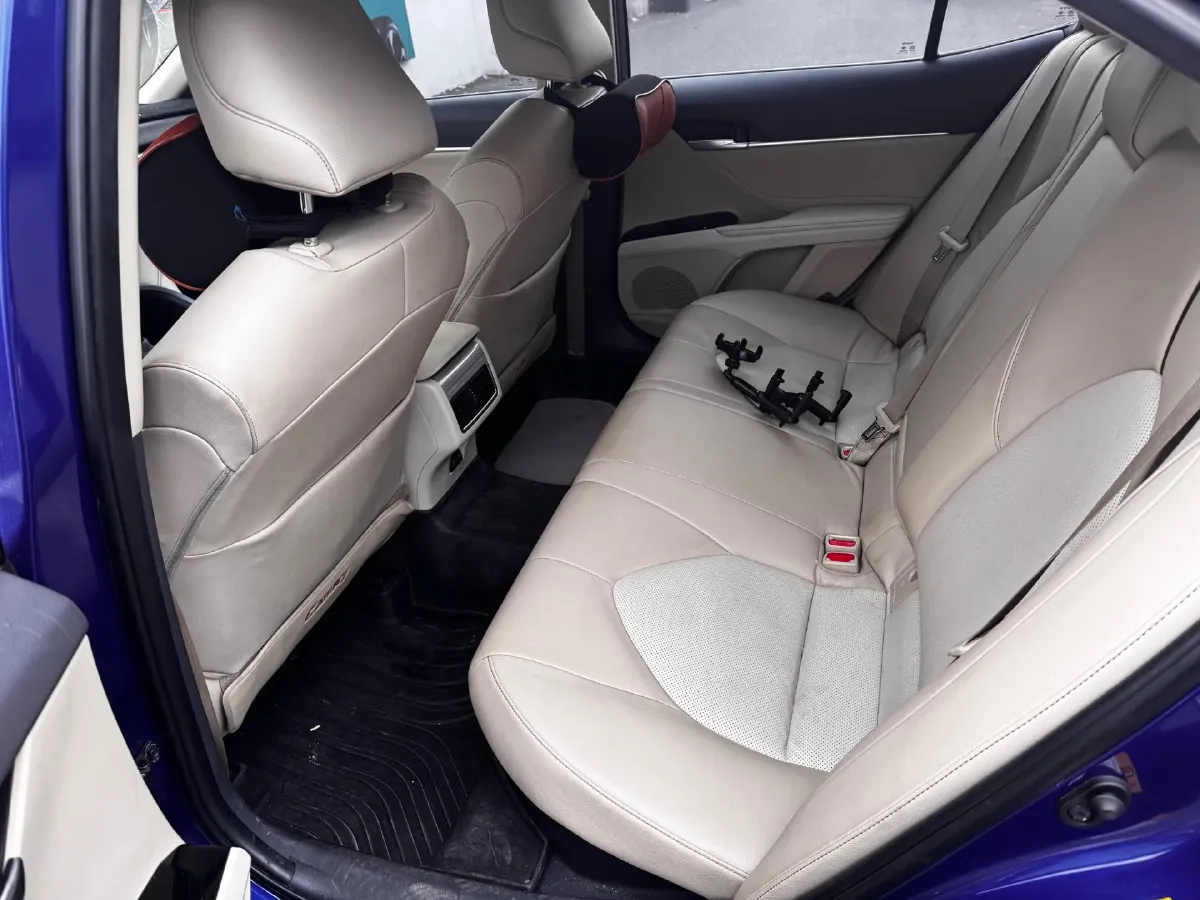 2018 Toyota Camry 2.5L 178HP L4 E-CVT Hybrid,autocango,china used car exporter,china ev exporter,chinese used car exporter,chinese used ev exporter