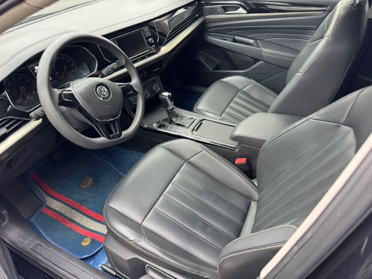 2019 Chevrolet Equinox 1.5T 180HP L4 6AT,autocango,china used car exporter,china ev exporter,chinese used car exporter,chinese used ev exporter