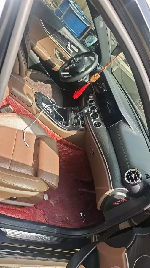 2021 Mercedes-Benz E Class 2.0T 197HP L4 9AT,autocango,china used car exporter,china ev exporter,chinese used car exporter,chinese used ev exporter