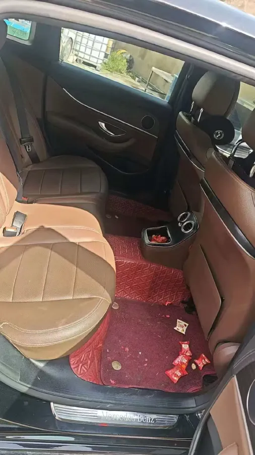 2021 Mercedes-Benz E Class 2.0T 197HP L4 9AT,autocango,china used car exporter,china ev exporter,chinese used car exporter,chinese used ev exporter