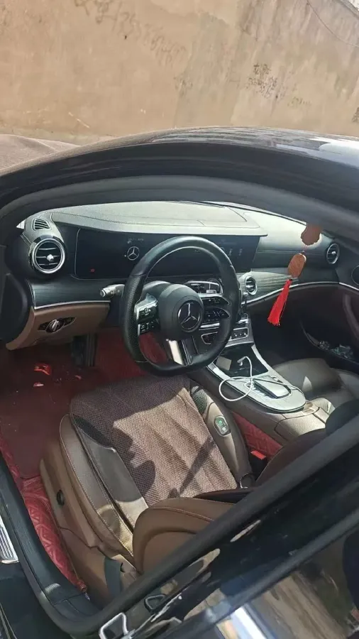 2021 Mercedes-Benz E Class 2.0T 197HP L4 9AT,autocango,china used car exporter,china ev exporter,chinese used car exporter,chinese used ev exporter