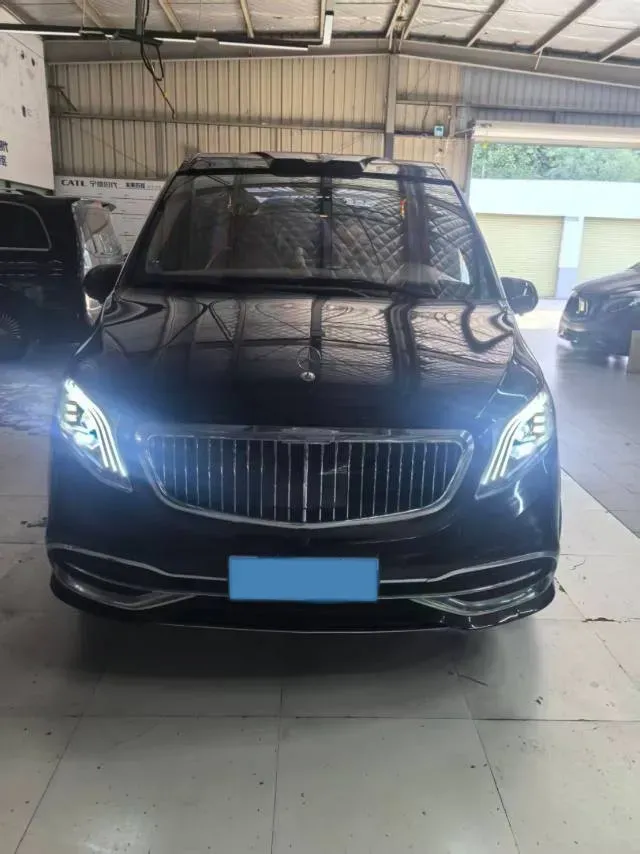 2021 Mercedes-Benz Vito 2.0T 211HP L4 9AT,autocango,china used car exporter,china ev exporter,chinese used car exporter,chinese used ev exporter