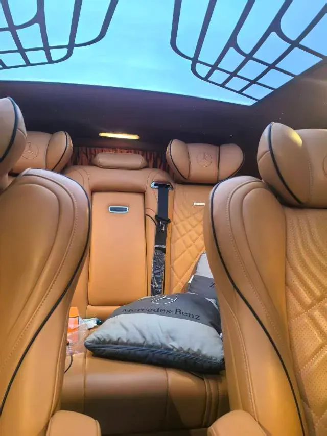 2021 Mercedes-Benz Vito 2.0T 211HP L4 9AT,autocango,china used car exporter,china ev exporter,chinese used car exporter,chinese used ev exporter