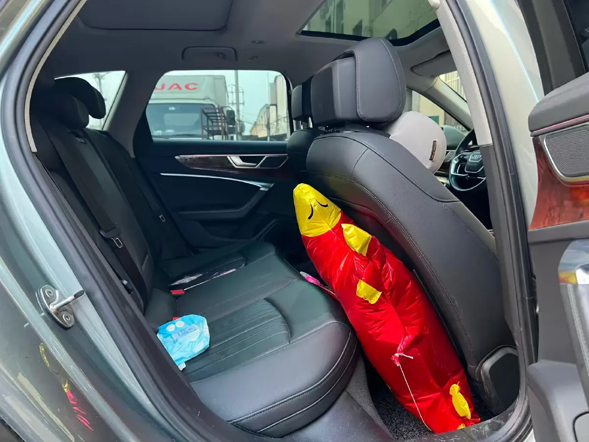 2021 Audi A6 3.0T 340HP V6 7DCT,autocango,china used car exporter,china ev exporter,chinese used car exporter,chinese used ev exporter