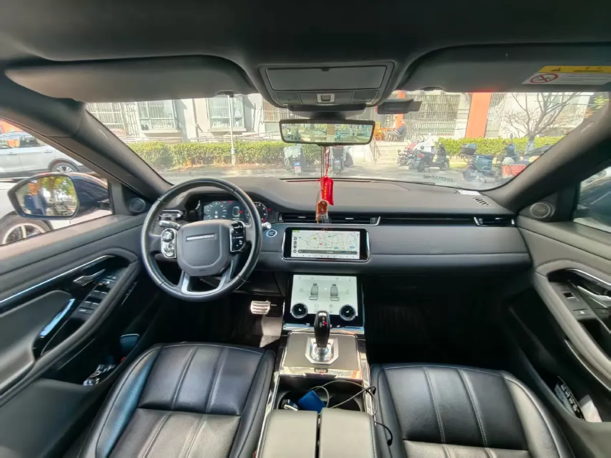 2020 Land Rover Range Rover Evoque 2.0T 249HP L4 9AT,autocango,china used car exporter,china ev exporter,chinese used car exporter,chinese used ev exporter