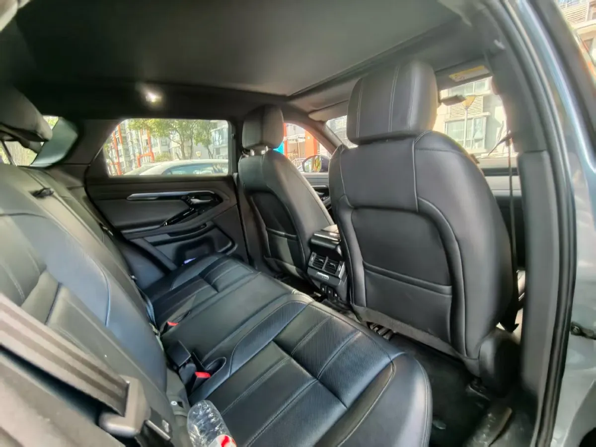 2020 Land Rover Range Rover Evoque 2.0T 249HP L4 9AT,autocango,china used car exporter,china ev exporter,chinese used car exporter,chinese used ev exporter