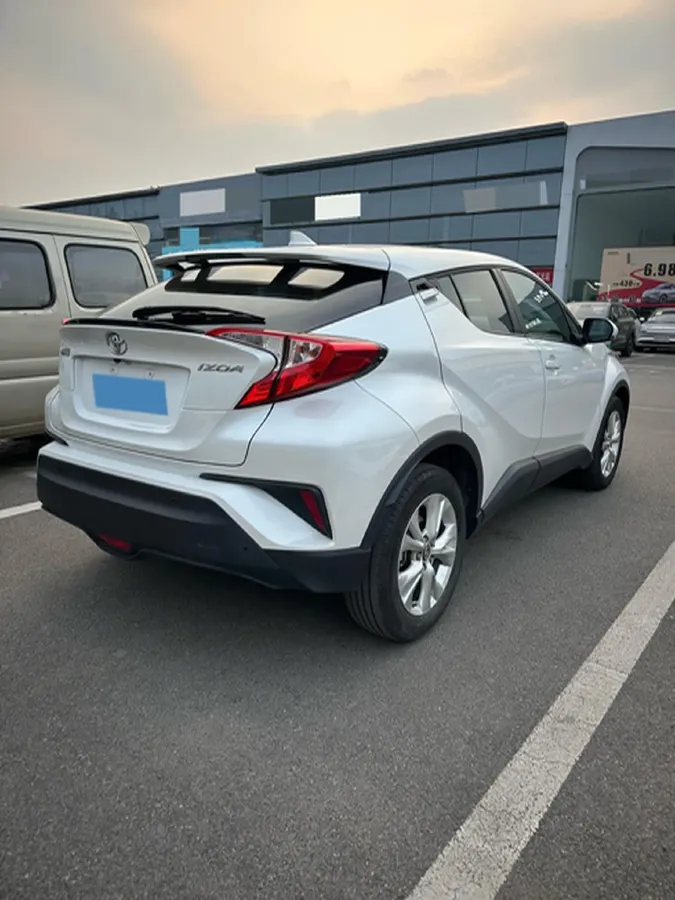 2022 Toyota Izoa 2.0L 171HP L4 CVT,autocango,china used car exporter,china ev exporter,chinese used car exporter,chinese used ev exporter