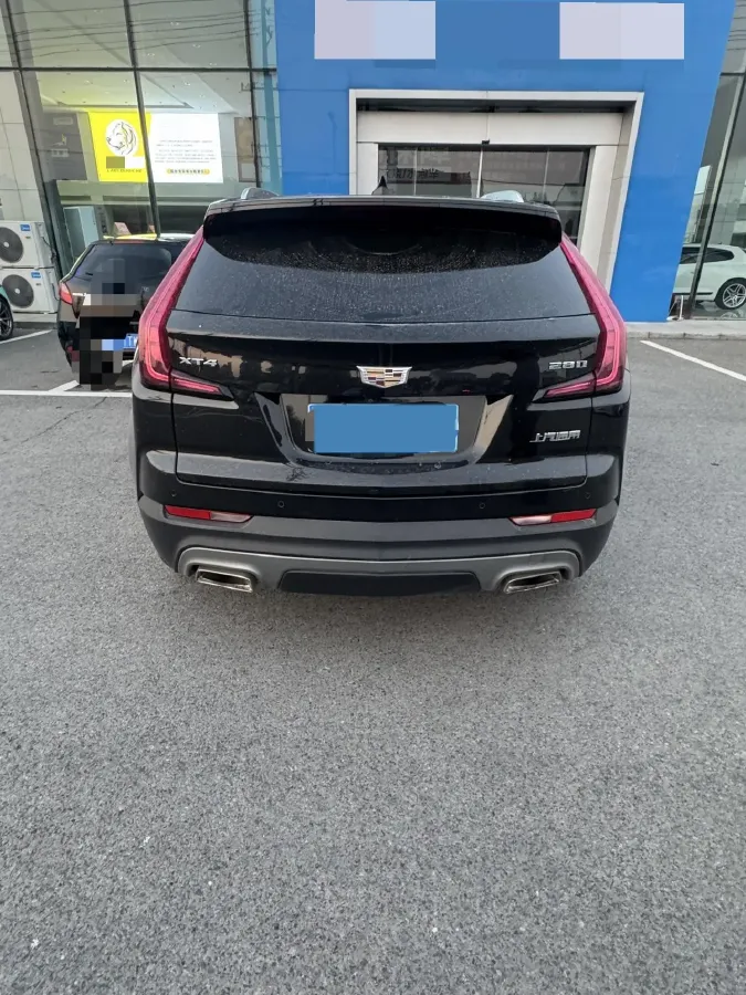 2020 Cadillac XT4 2.0T 241HP L4 9AT,autocango,china used car exporter,china ev exporter,chinese used car exporter,chinese used ev exporter