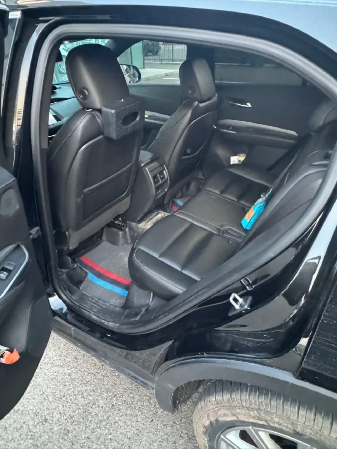 2020 Cadillac XT4 2.0T 241HP L4 9AT,autocango,china used car exporter,china ev exporter,chinese used car exporter,chinese used ev exporter