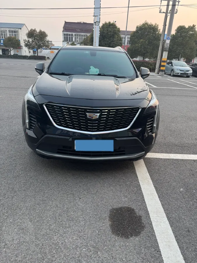 2020 Cadillac XT4 2.0T 241HP L4 9AT,autocango,china used car exporter,china ev exporter,chinese used car exporter,chinese used ev exporter