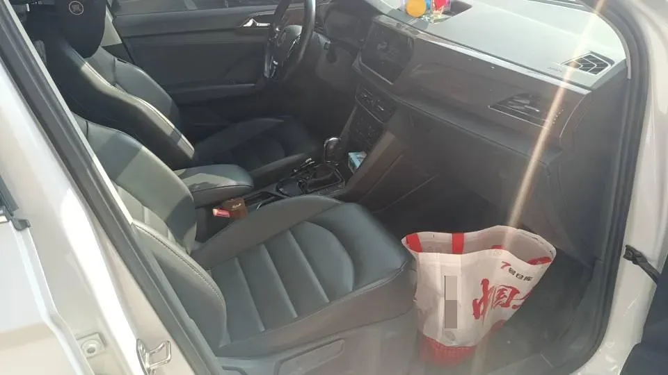 2021 Volkswagen Tharu 1.4T 150HP L4 7DCT,autocango,china used car exporter,china ev exporter,chinese used car exporter,chinese used ev exporter