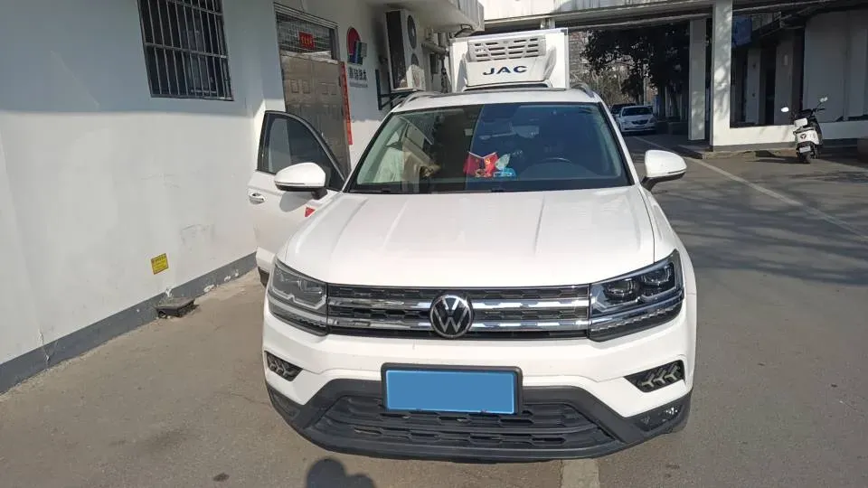 2021 Volkswagen Tharu 1.4T 150HP L4 7DCT,autocango,china used car exporter,china ev exporter,chinese used car exporter,chinese used ev exporter
