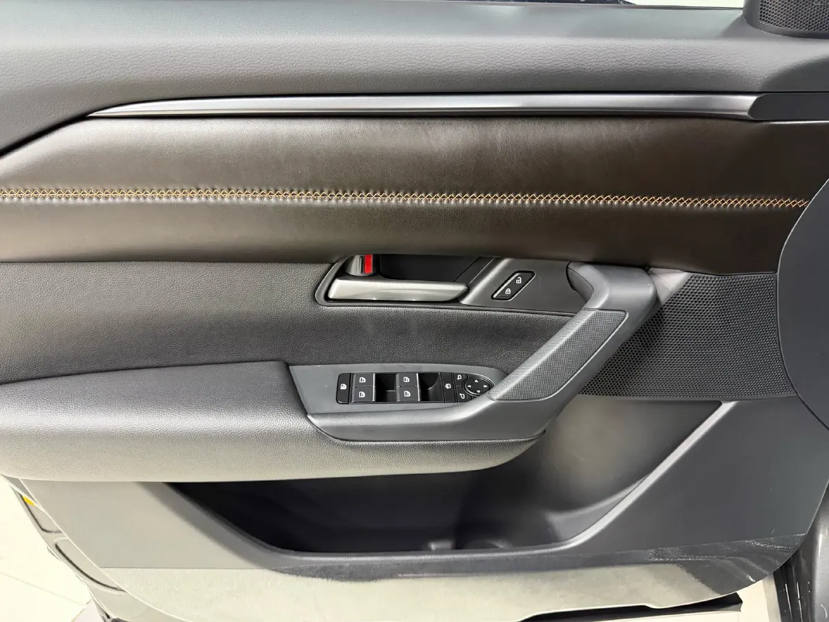 2023 Mazda CX-50 2.0L 155HP L4 6AT,autocango,china used car exporter,china ev exporter,chinese used car exporter,chinese used ev exporter