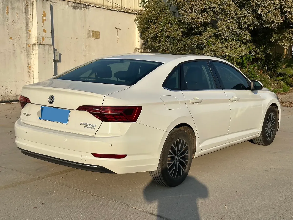 2019 Jeep Renegade 1.3T 173HP L4 7DCT,autocango,china used car exporter,china ev exporter,chinese used car exporter,chinese used ev exporter