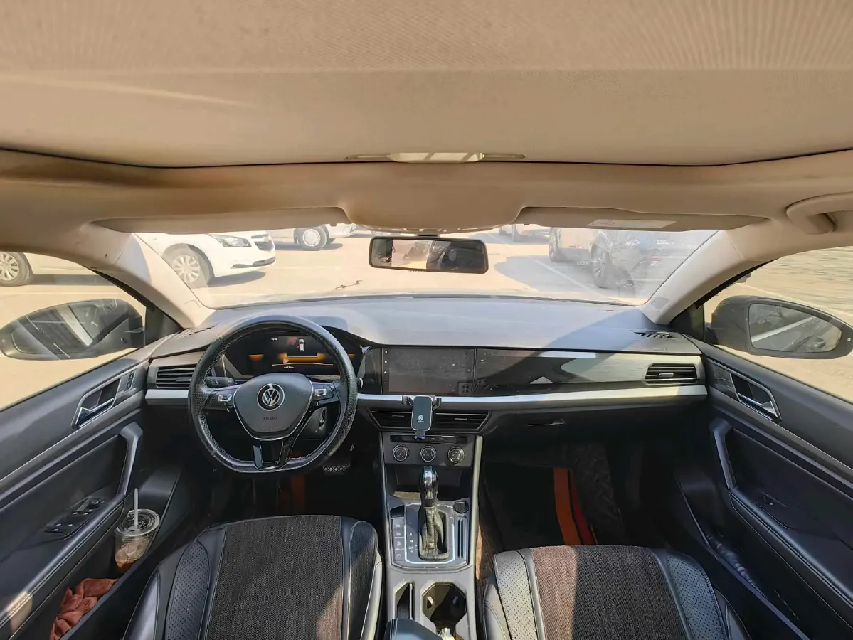 2021 Volkswagen Lavida 1.4T 150HP L4 7DCT,autocango,china used car exporter,china ev exporter,chinese used car exporter,chinese used ev exporter