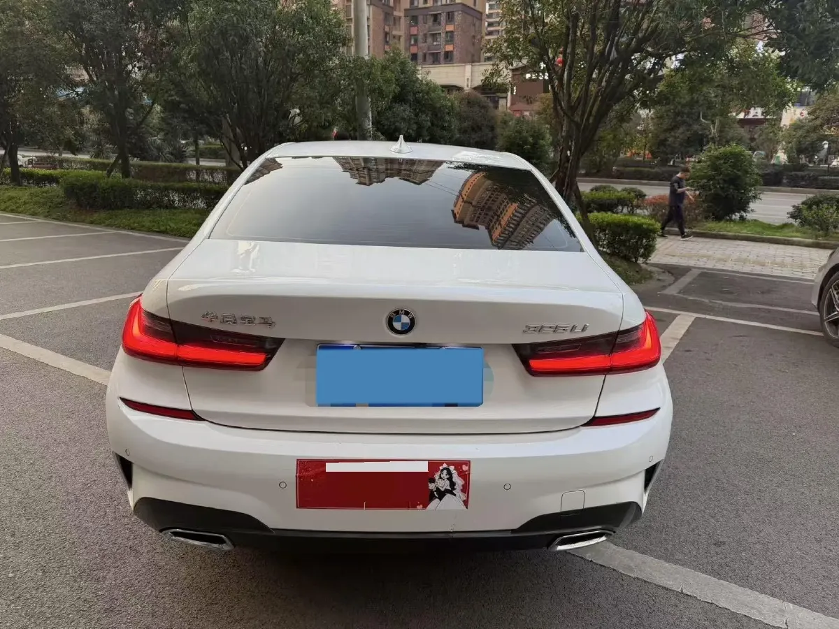 2022 BMW 3 Series 2.0T 184HP L4 8AT,autocango,china used car exporter,china ev exporter,chinese used car exporter,chinese used ev exporter