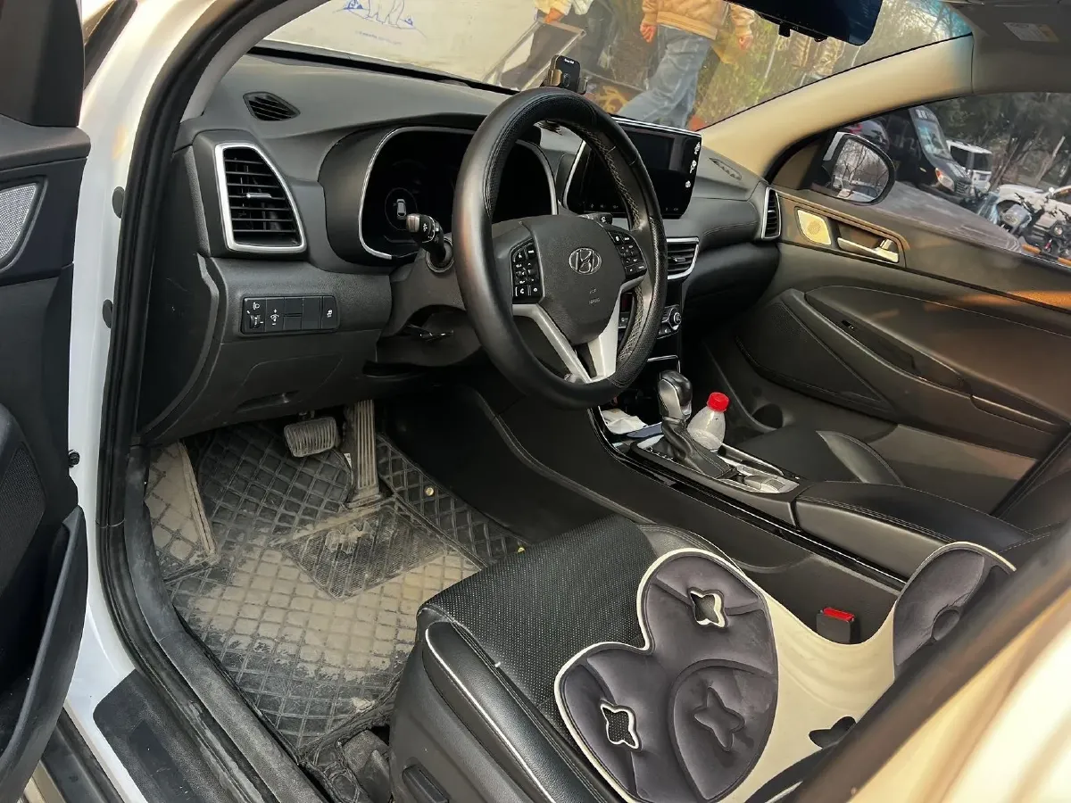 2020 Hyundai Tucson 1.6T 177HP L4 7DCT,autocango,china used car exporter,china ev exporter,chinese used car exporter,chinese used ev exporter