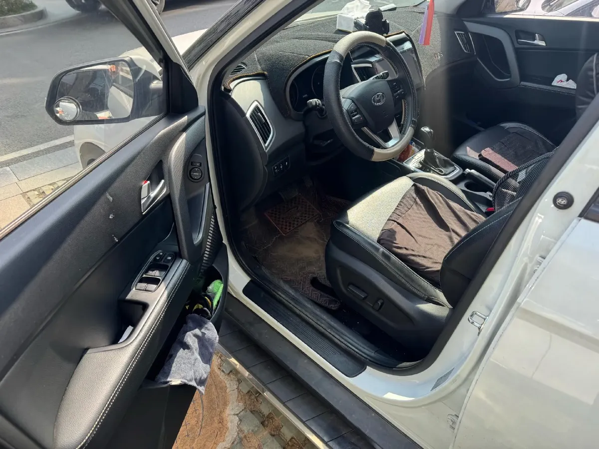 2017 Hyundai ix25 1.6L 125HP L4 6AT,autocango,china used car exporter,china ev exporter,chinese used car exporter,chinese used ev exporter