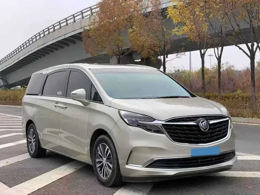 2022 Buick GL8 2.0T 237HP L4 9AT,autocango,china used car exporter,china ev exporter,chinese used car exporter,chinese used ev exporter