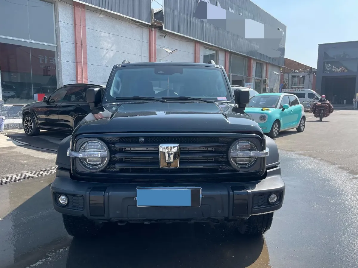 2023 Tank 300 2.0T 227HP L4 8AT,autocango,china used car exporter,china ev exporter,chinese used car exporter,chinese used ev exporter