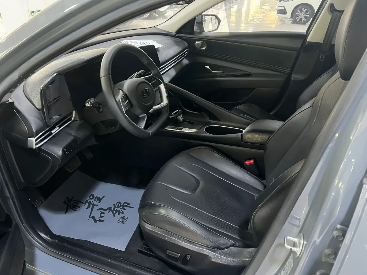 2021 Hyundai Elantra 1.5L 115HP L4 CVT,autocango,china used car exporter,china ev exporter,chinese used car exporter,chinese used ev exporter