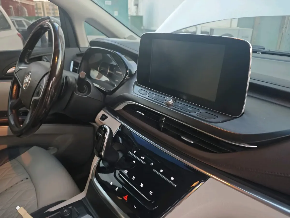 2020 Buick GL8 2.0T 237HP L4 9AT,autocango,china used car exporter,china ev exporter,chinese used car exporter,chinese used ev exporter