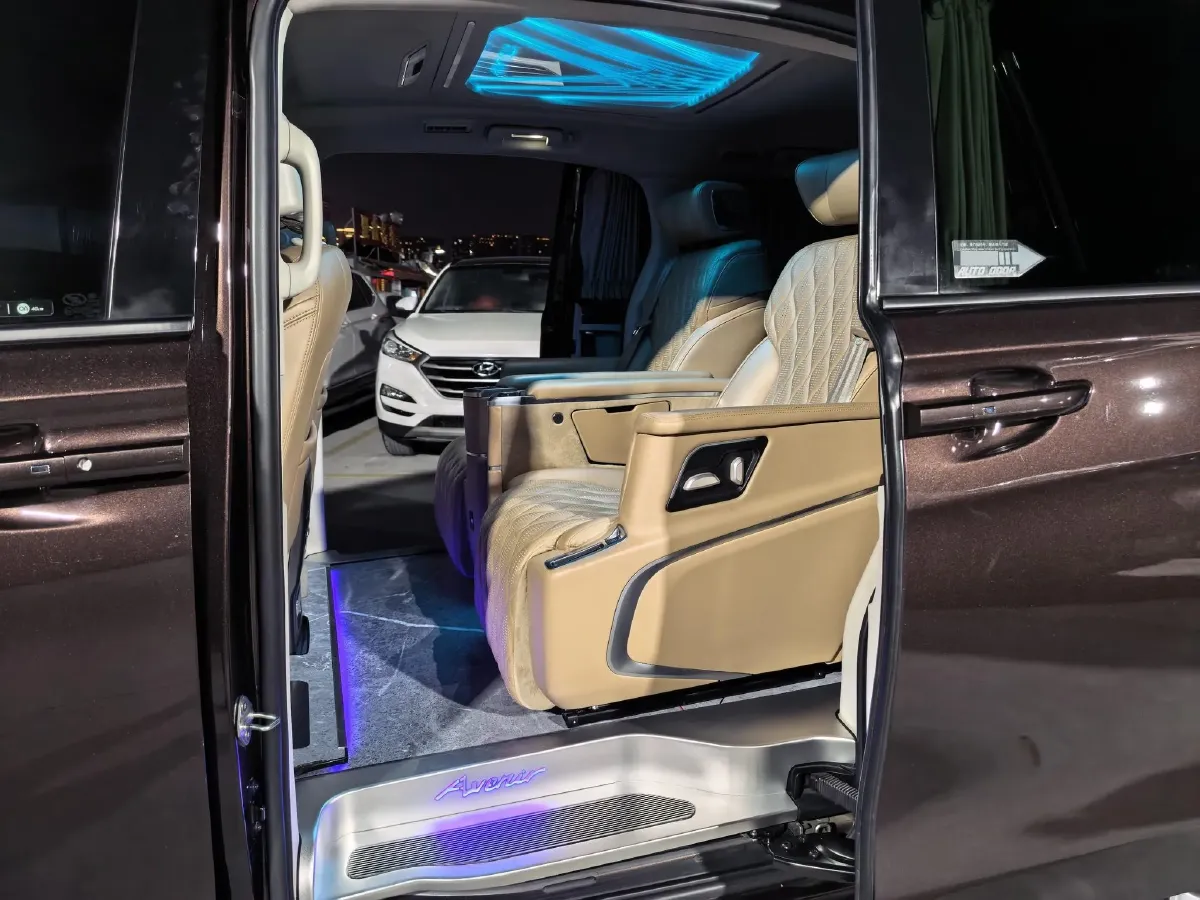 2021 Buick GL8 2.0T 237HP L4 9AT,autocango,china used car exporter,china ev exporter,chinese used car exporter,chinese used ev exporter