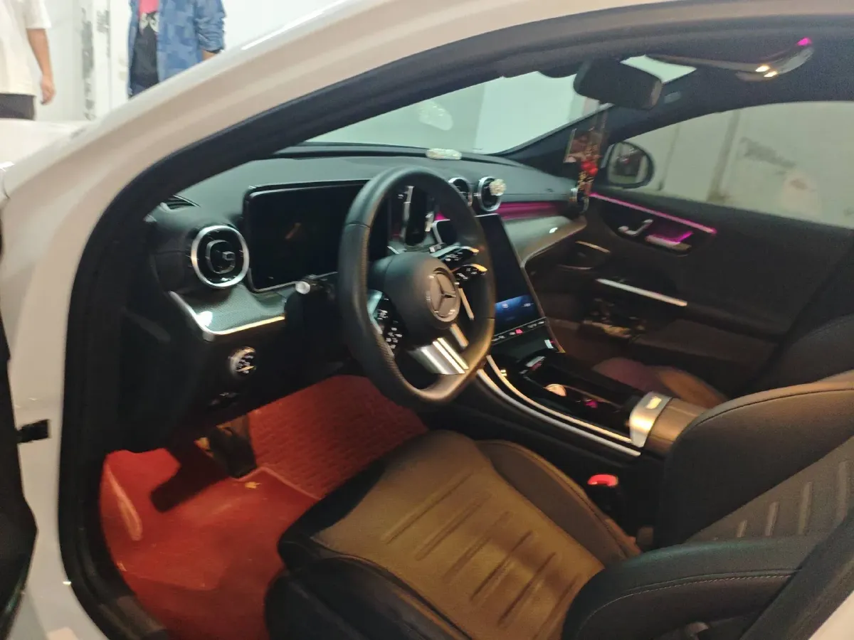 2023 Mercedes-Benz C Class 1.5T 170HP L4 9AT,autocango,china used car exporter,china ev exporter,chinese used car exporter,chinese used ev exporter