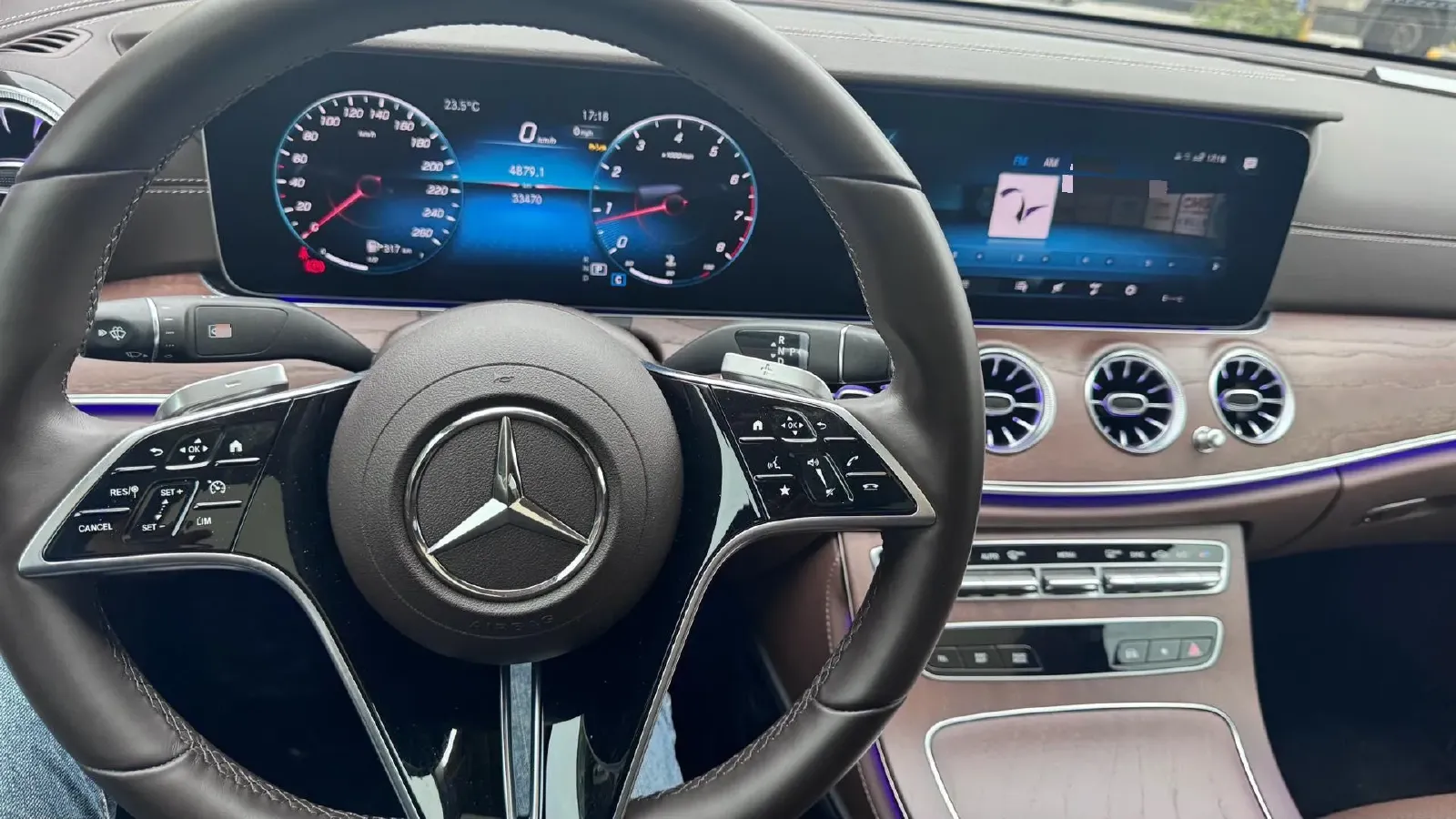 2023 Mercedes-Benz E Class 2.0T 258HP L4 9AT,autocango,china used car exporter,china ev exporter,chinese used car exporter,chinese used ev exporter