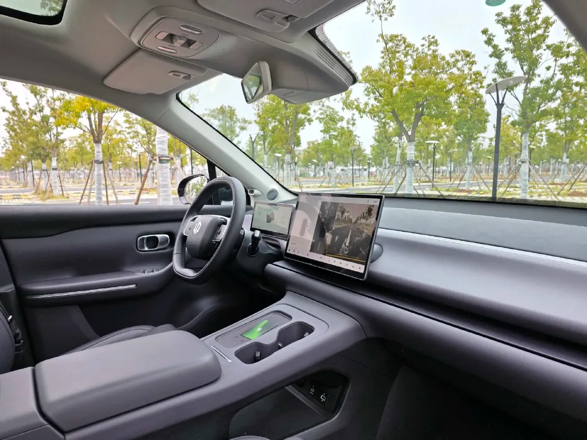 2024 Leapmotor C10 1.5L 95HP L4 REEV 28.4KWH,autocango,china used car exporter,china ev exporter,chinese used car exporter,chinese used ev exporter