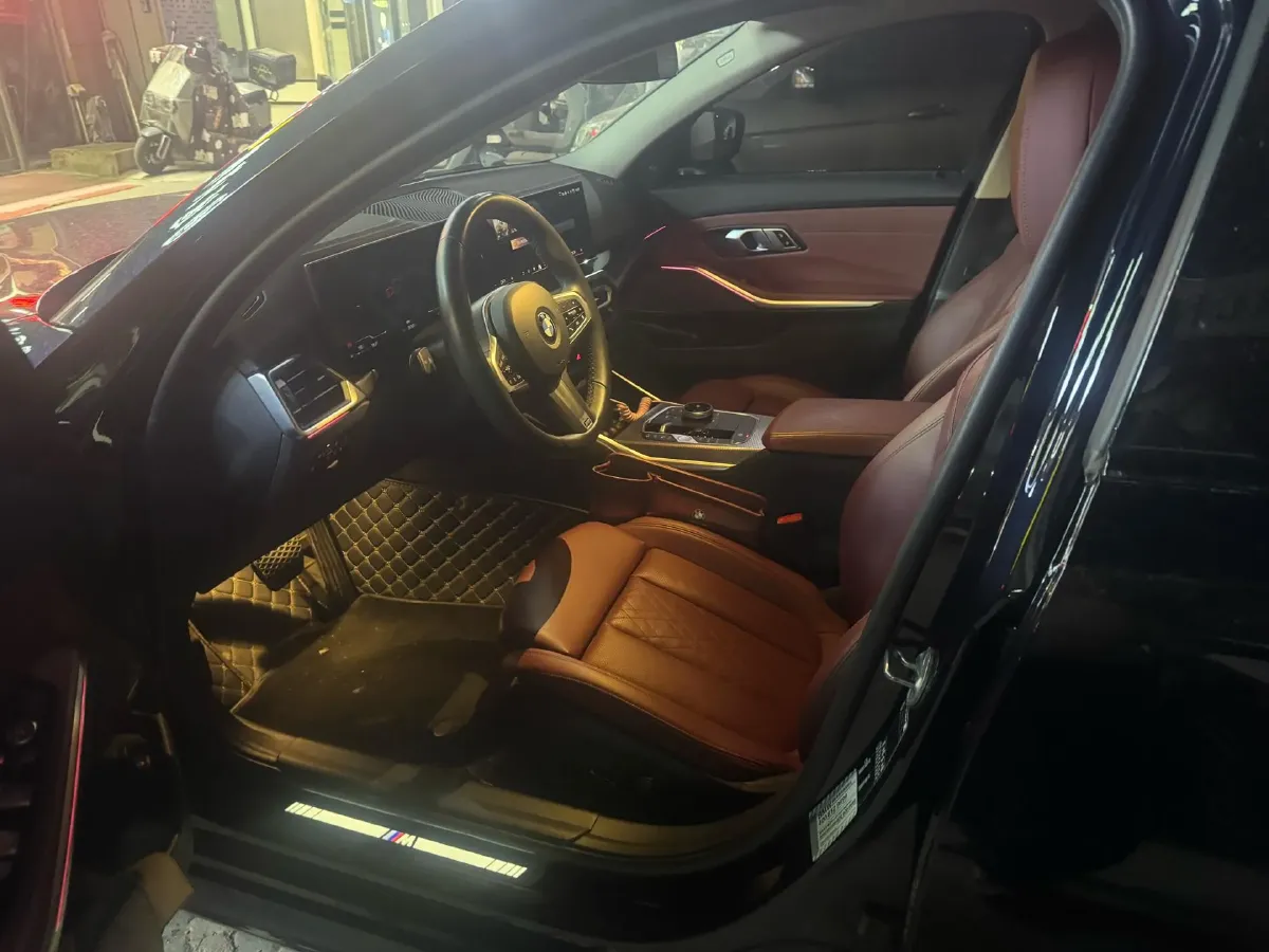 2024 BMW 3 Series 2.0T 184HP L4 8AT,autocango,china used car exporter,china ev exporter,chinese used car exporter,chinese used ev exporter